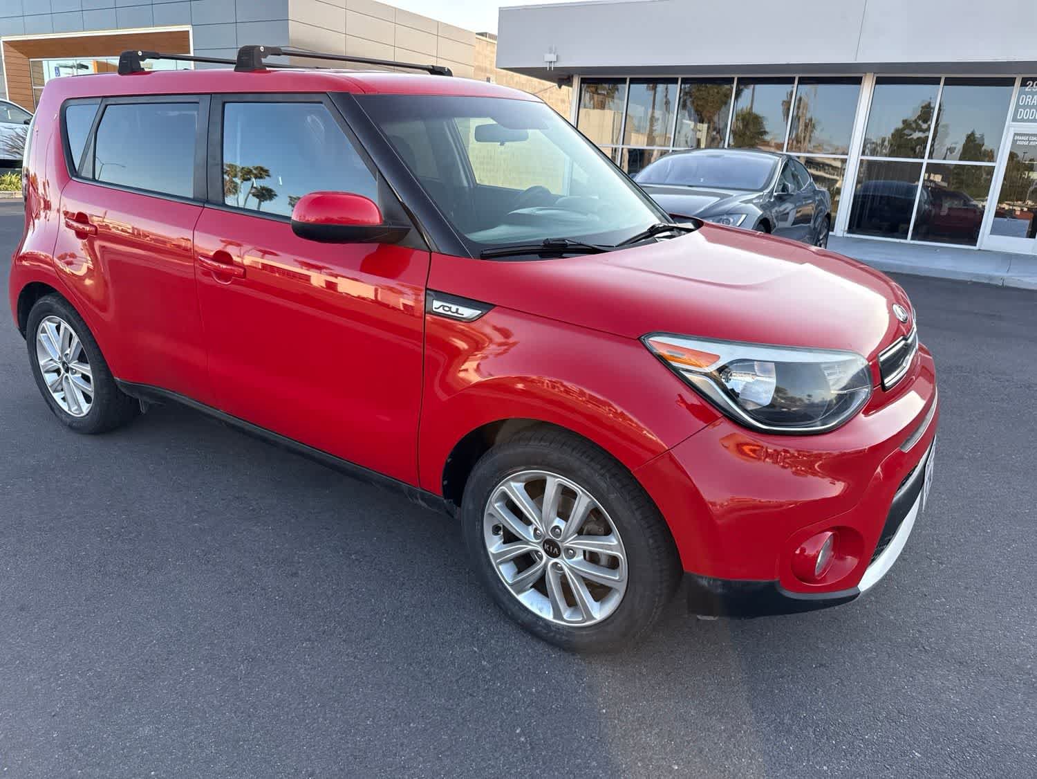 Used 2018 Kia Soul + FWD image 9