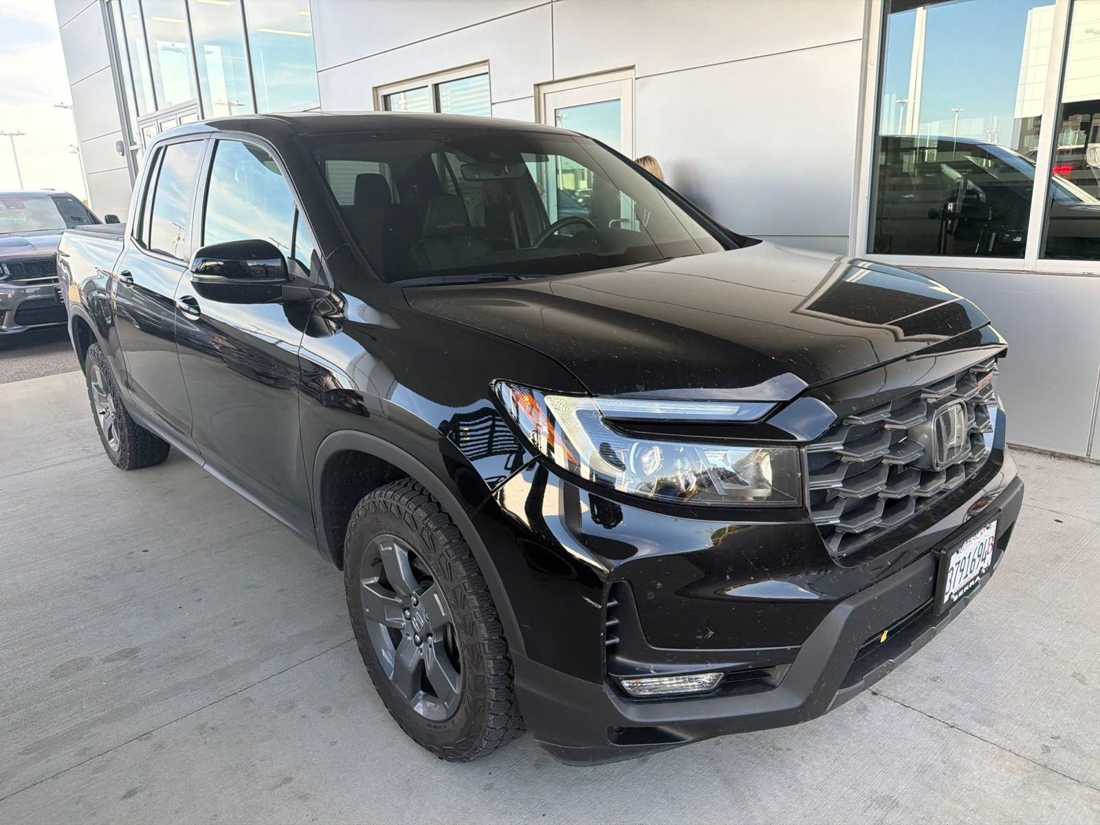 Used 2024 Honda Ridgeline TrailSport image 2