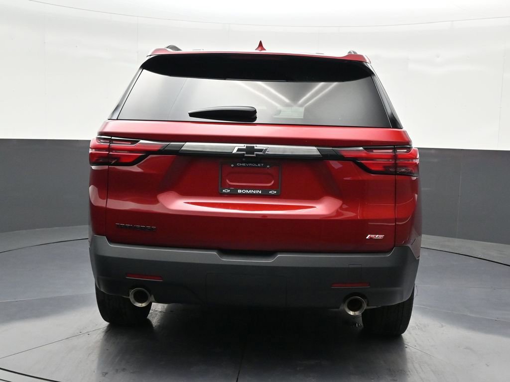 Used 2023 Chevrolet Traverse RS image 4