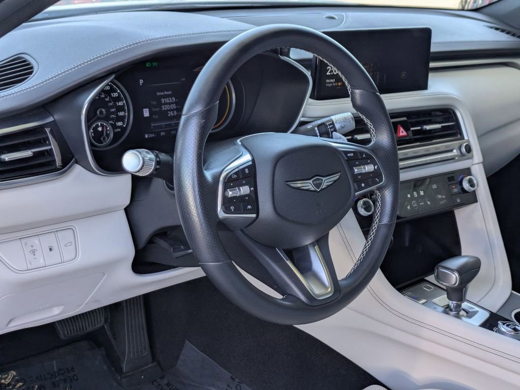 Used 2025 Genesis G70 2.5T RWD image 15