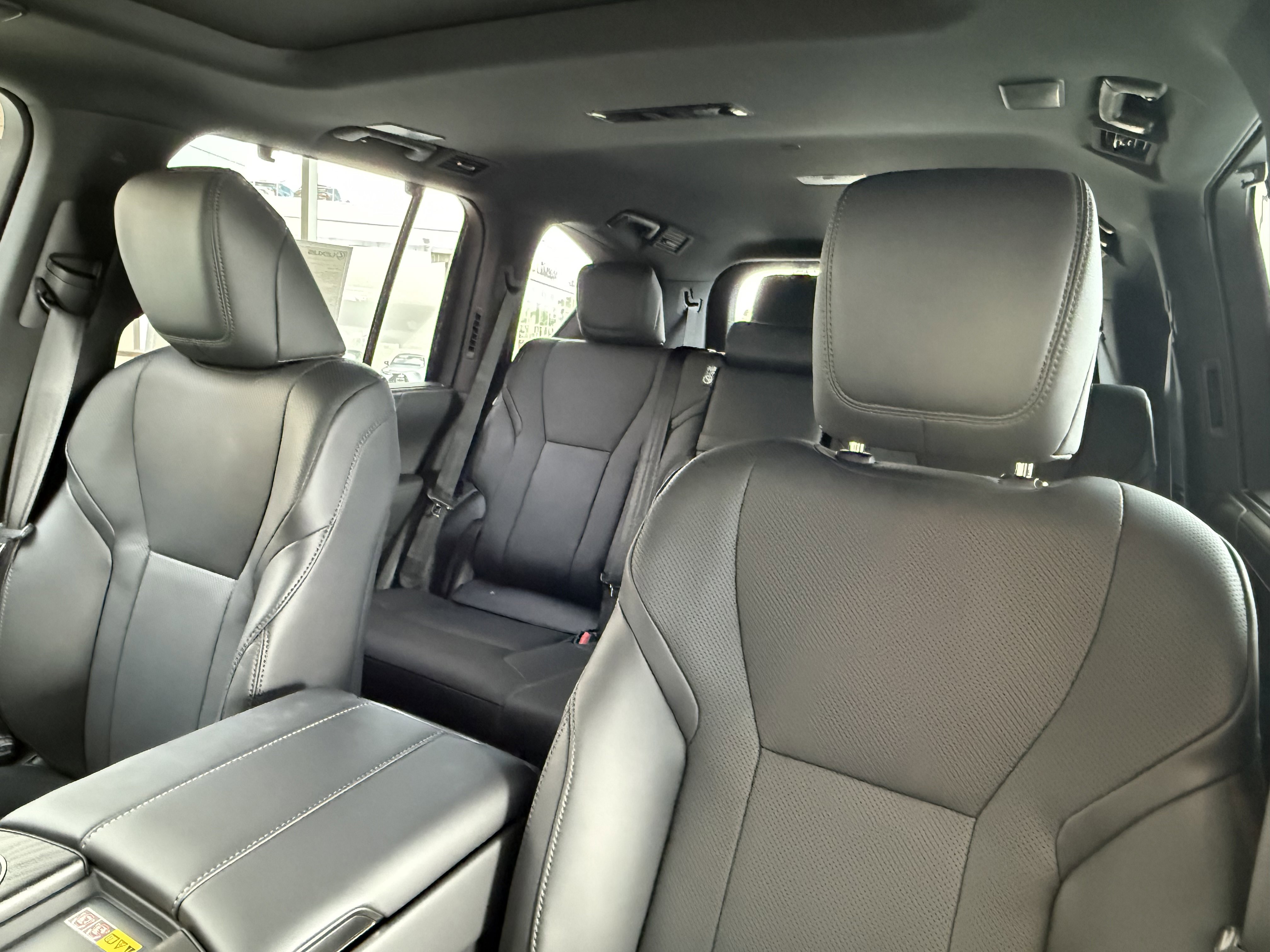 New 2026 Lexus LX 700h Overtrail AWD/4WD image 19