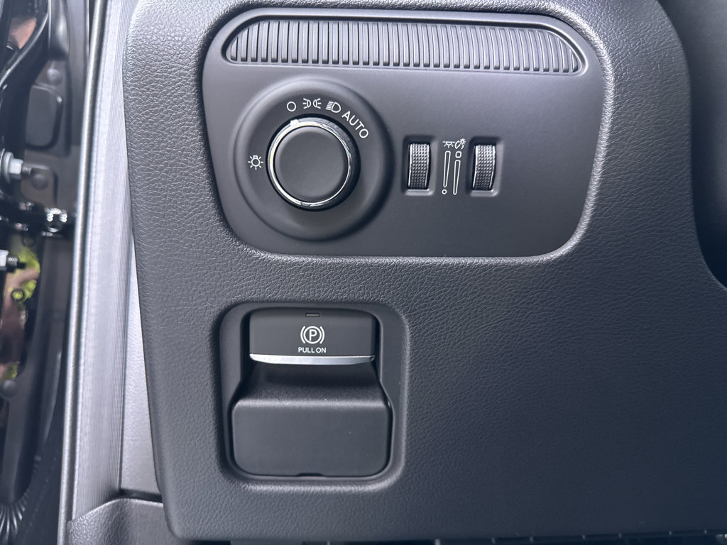 New 2026 Jeep Grand Wagoneer L Limited AWD/4WD image 34