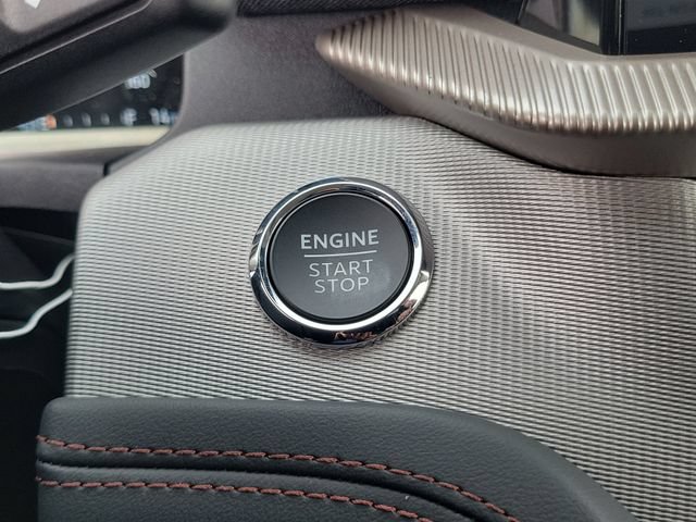 New 2026 Ford Explorer Active w/ Active Comfort Package RWD image 29