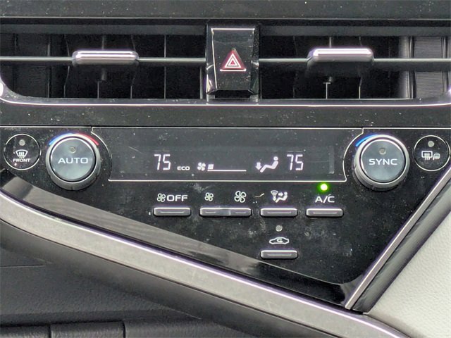 Used 2023 Toyota Camry SE image 17