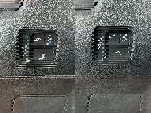 Certified 2023 Kia Sorento EX image 10