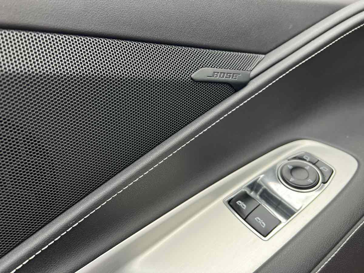 Used 2021 Chevrolet Corvette Stingray Coupe w/ Z51 Performance Package RWD image 14