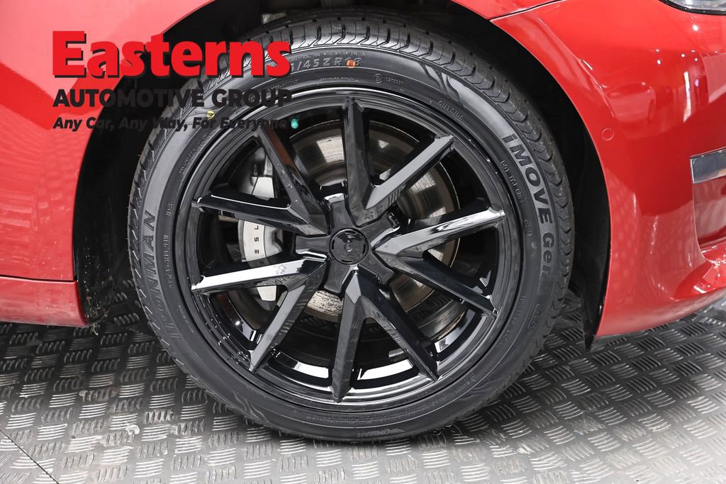 Used 2019 Tesla Model 3 Standard Range RWD image 24