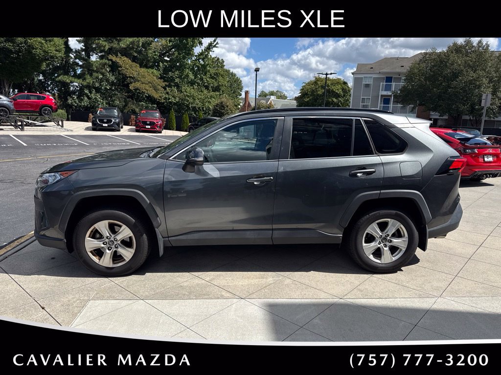 Used 2020 Toyota RAV4 XLE w/ All Weather Liner Package AWD/4WD image 4