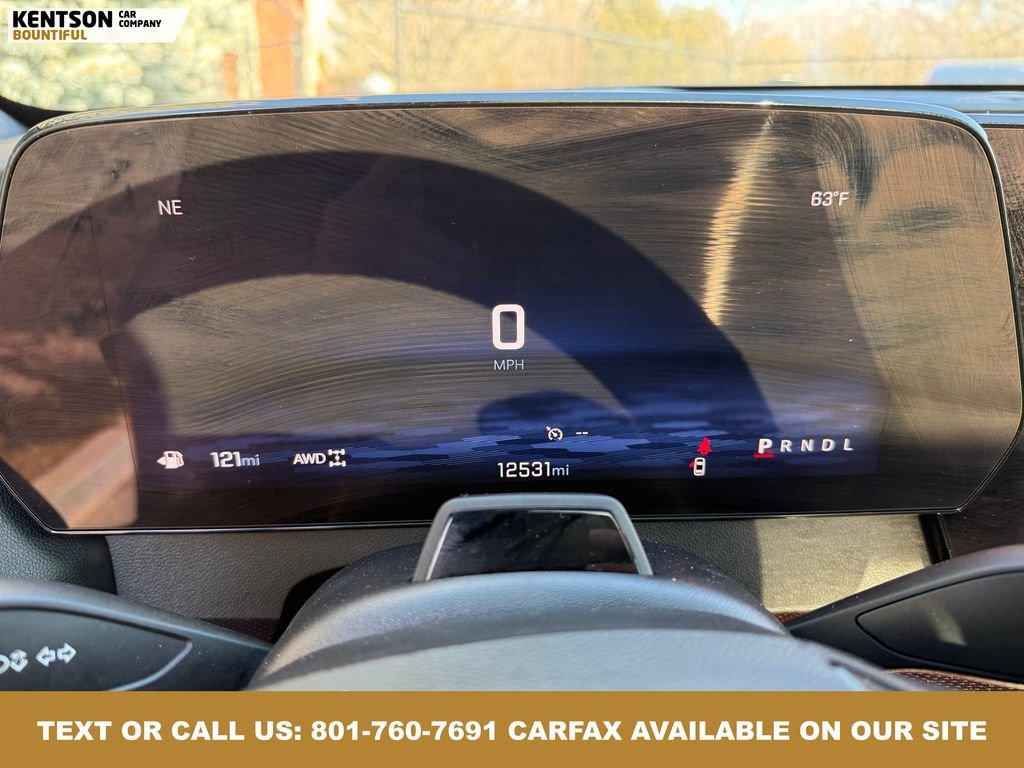 Used 2024 Chevrolet Traverse RS image 16