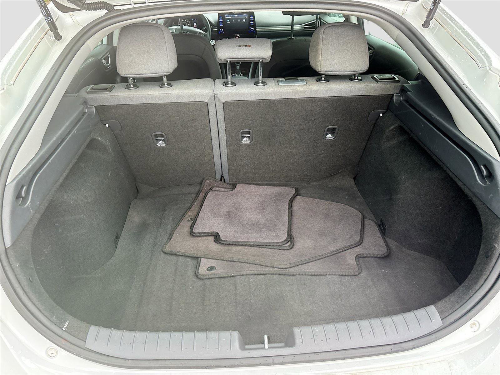 Used 2020 Hyundai Ioniq Blue image 24