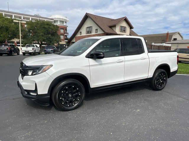 Used 2023 Honda Ridgeline Black Edition image 3