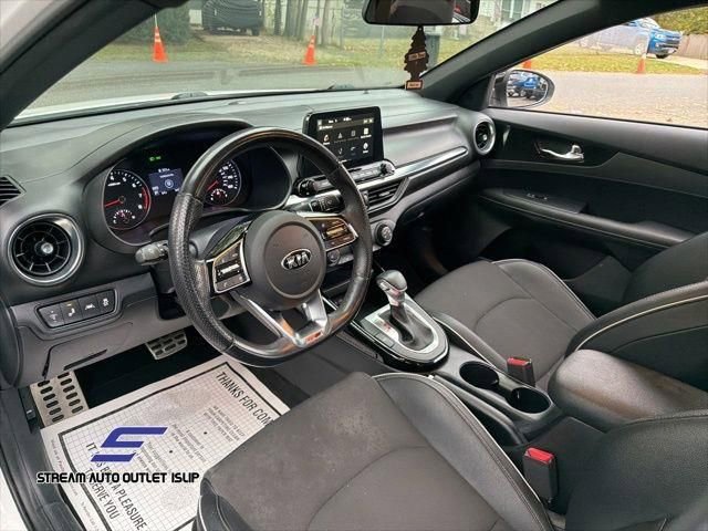 Used 2020 Kia Forte GT-Line image 25