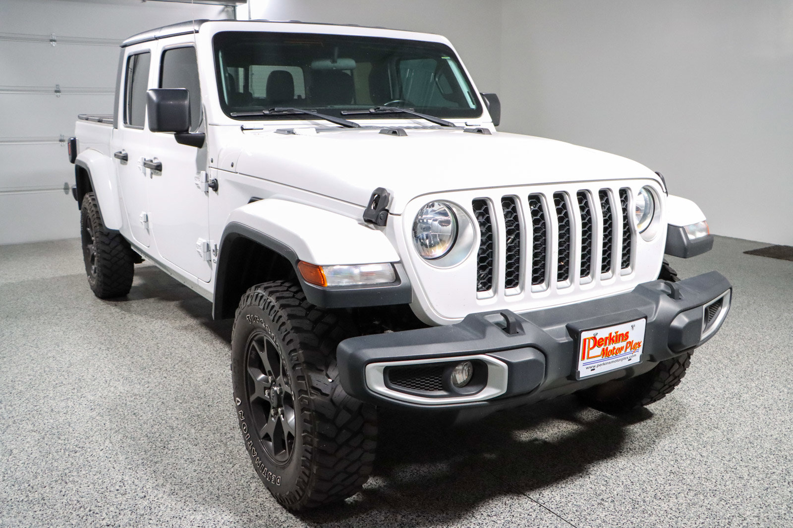 Used 2020 Jeep Gladiator Overland image 5