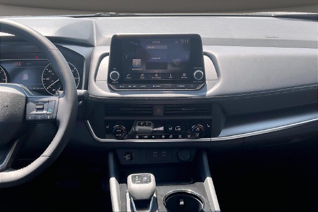 New 2026 Nissan Rogue Dark Armor AWD/4WD image 6