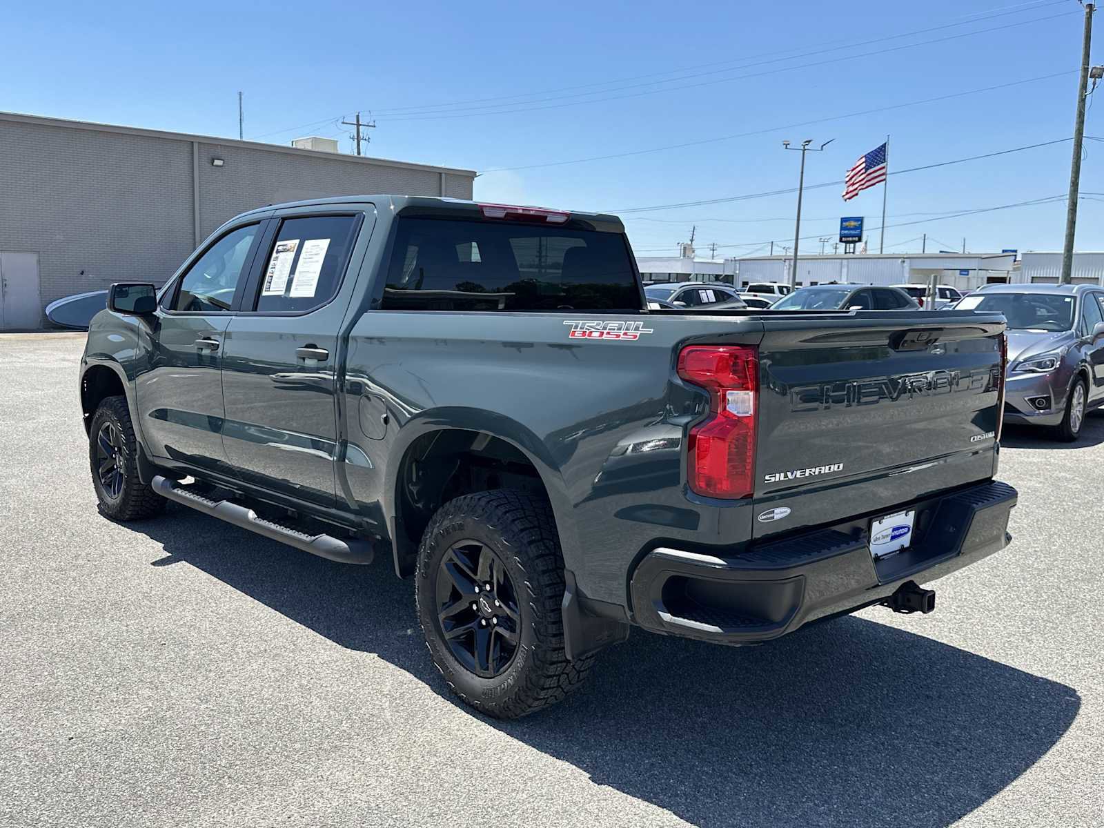Used 2025 Chevrolet Silverado 1500 Custom Trail Boss AWD/4WD image 12