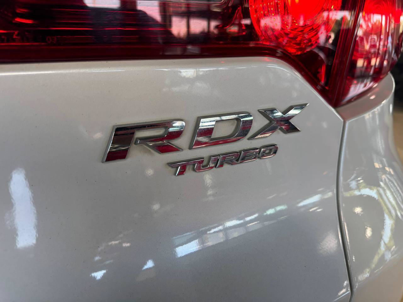 Used 2010 Acura RDX SH-AWD image 35