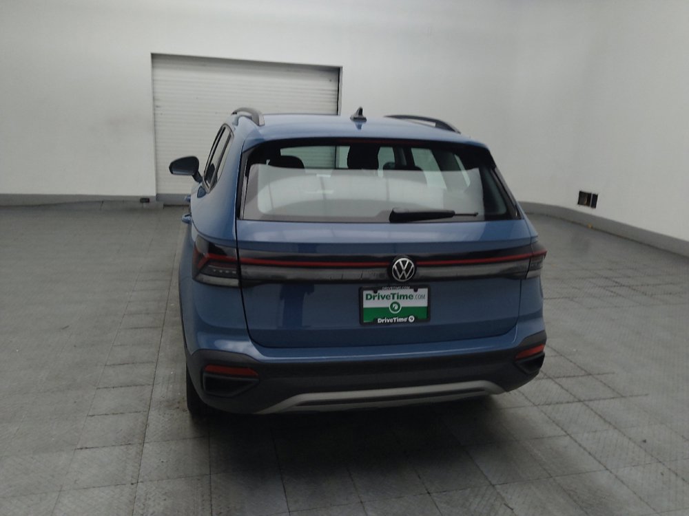 Used 2025 Volkswagen Taos S FWD image 6