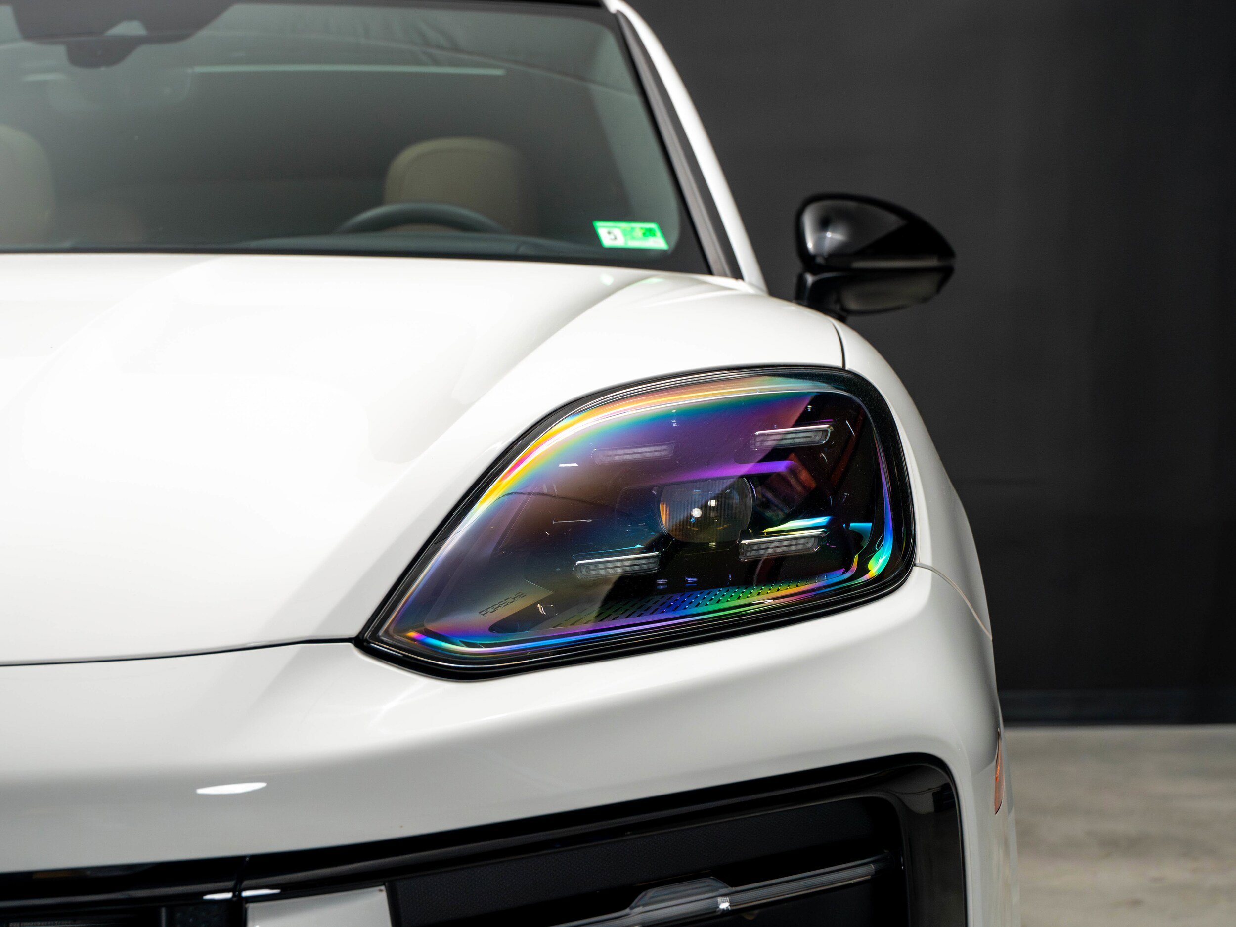 Certified 2024 Porsche Cayenne Coupe image 11