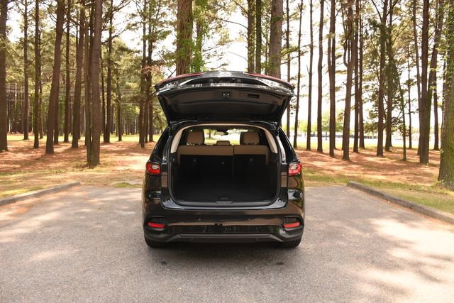 Used 2025 MAZDA CX-70 3.3 Turbo w/ Preferred Package AWD/4WD image 18