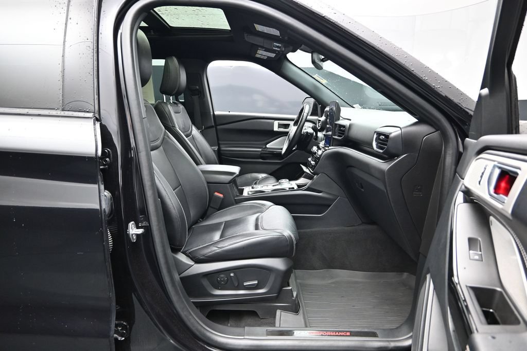 Used 2021 Ford Explorer ST w/ ST Street Pack AWD/4WD image 26