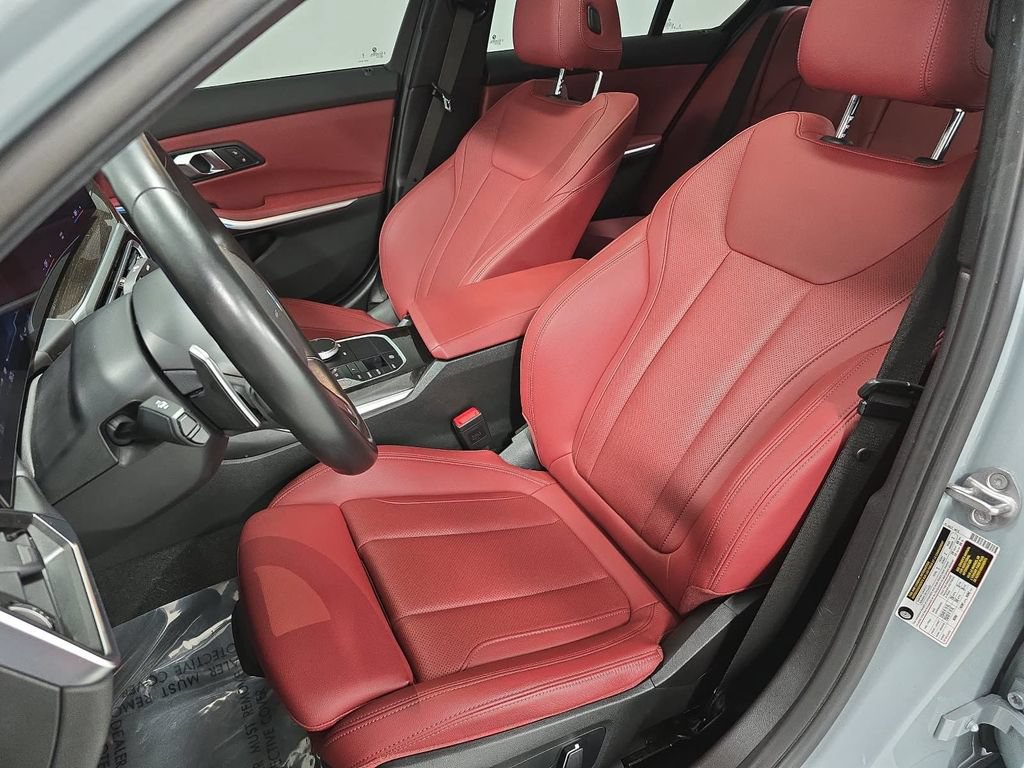 Used 2024 BMW 330i Sedan w/ M Sport Package RWD image 5