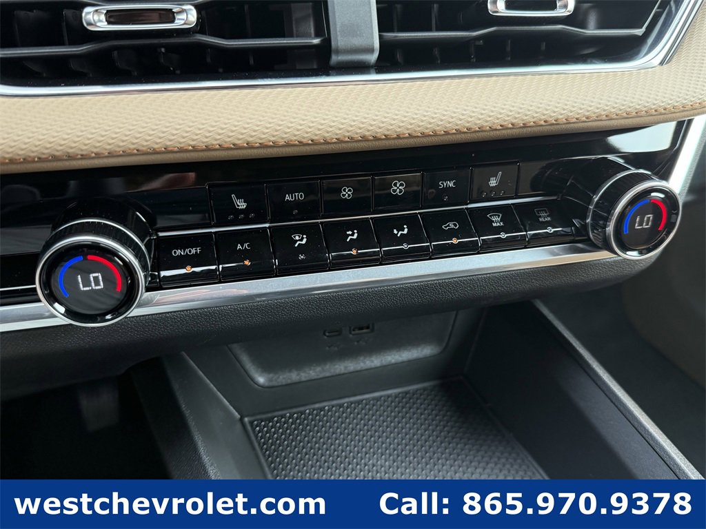 New 2026 Chevrolet Equinox ACTIV w/ Safety and Technology Package image 26