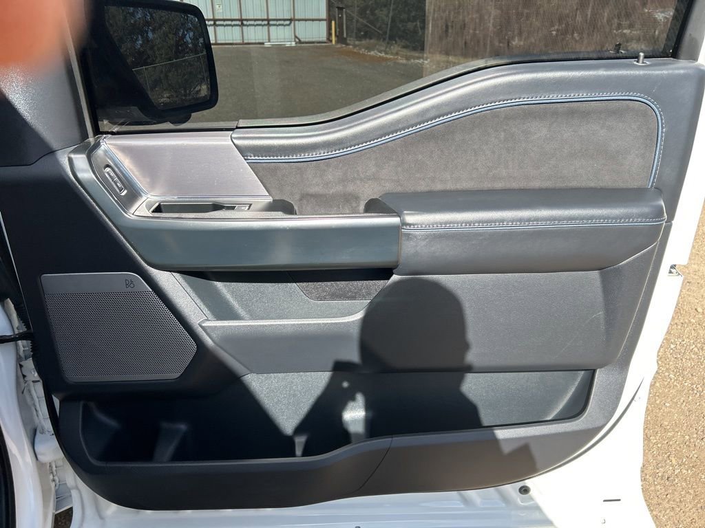 Used 2024 Ford F150 Platinum w/ FX4 Off-Road Package image 38