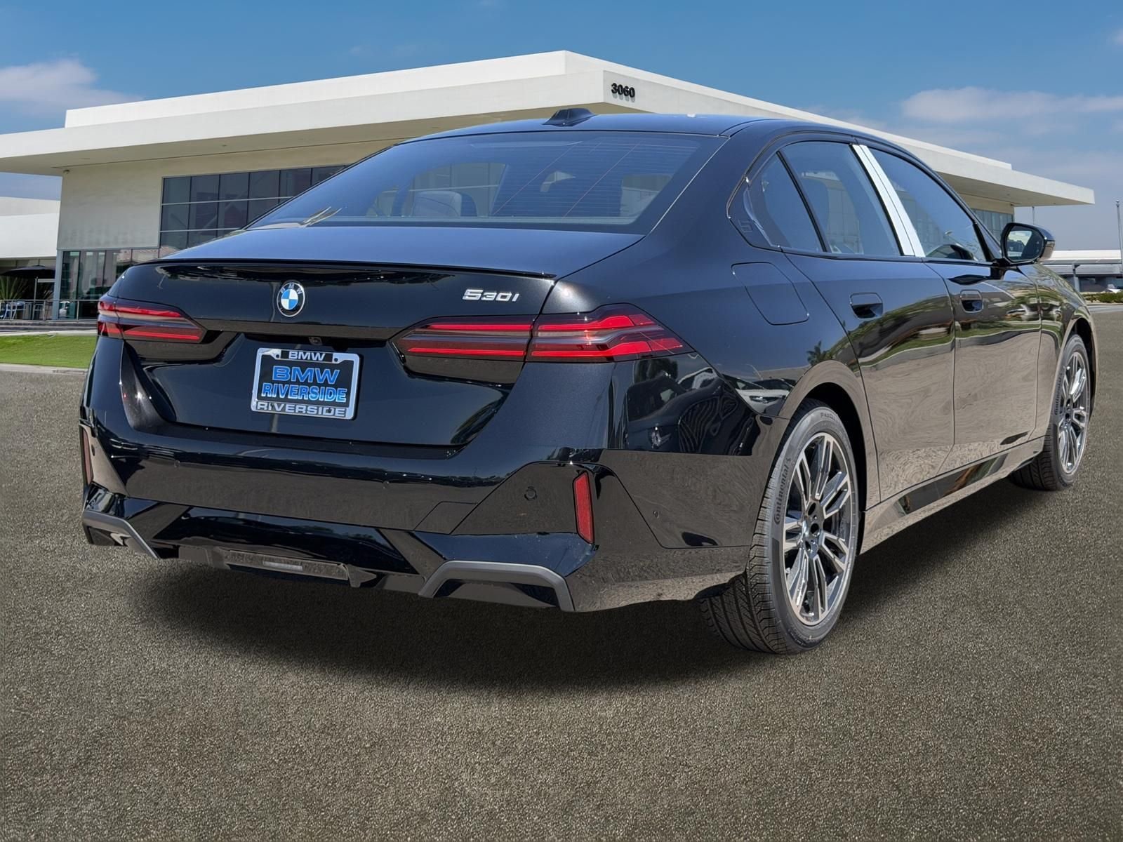 New 2026 BMW 530i RWD image 10