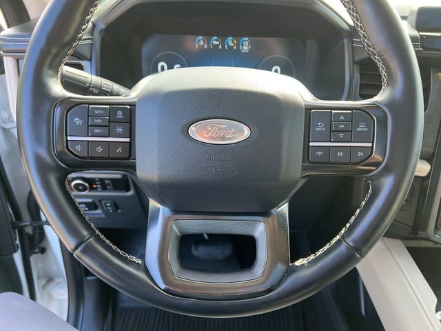 Used 2023 Ford Expedition Platinum AWD/4WD image 19