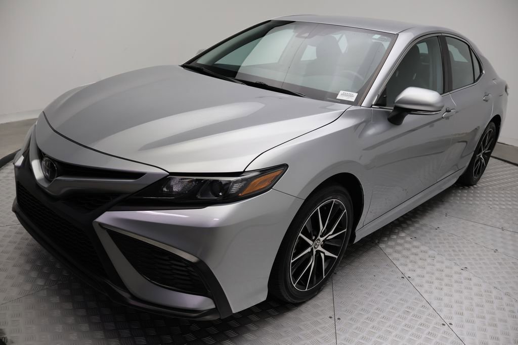 Certified 2024 Toyota Camry SE w/ Convenience Package FWD image 2