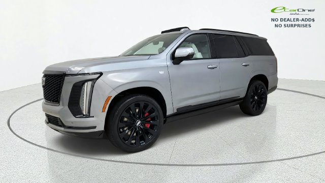 Used 2026 Cadillac Escalade Platinum Sport w/ LPO, ONYX Package AWD/4WD image 4