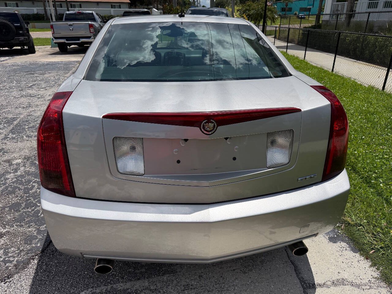 Used 2005 Cadillac CTS 3.6 w/ Preferred Equipment Group RWD image 4