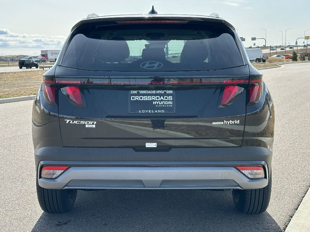 New 2025 Hyundai Tucson Limited image 6