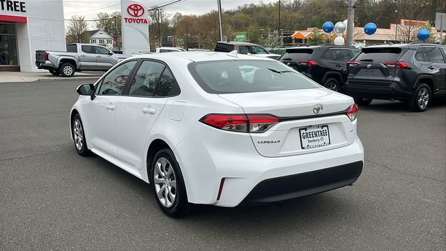 Certified 2024 Toyota Corolla LE FWD image 4