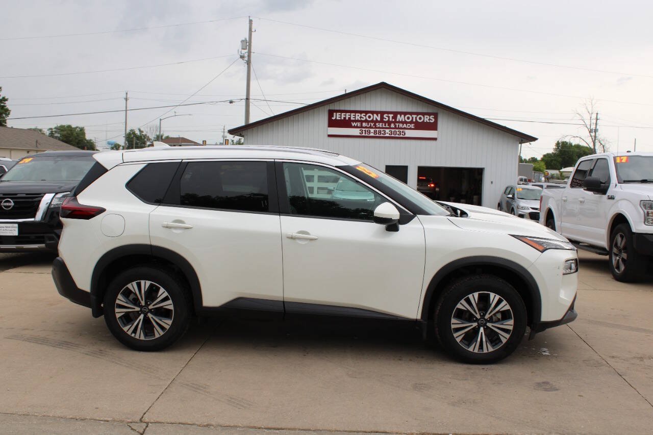 Used 2023 Nissan Rogue SV w/ SV Premium Package