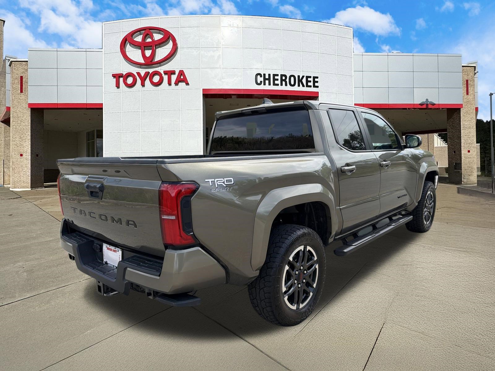 Used 2025 Toyota Tacoma TRD Sport AWD/4WD image 7