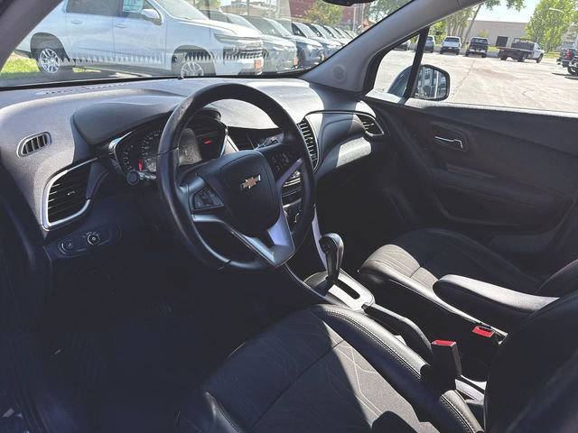 Used 2018 Chevrolet Trax LT w/ Driver Confidence Package AWD/4WD image 10