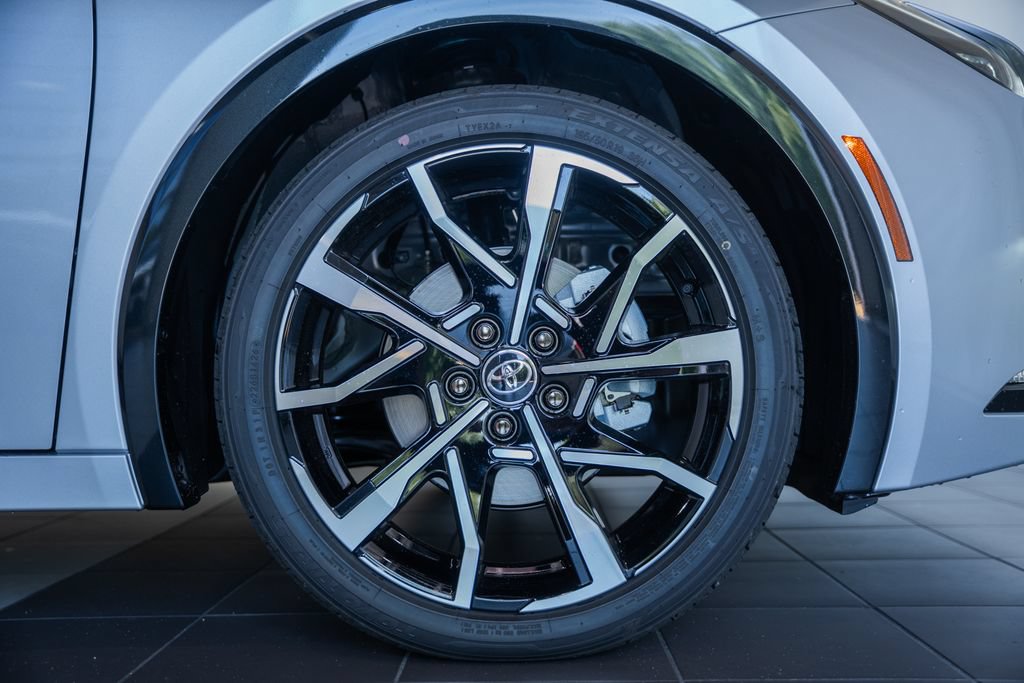 New 2026 Toyota Prius Plug-In Hybrid FWD image 15