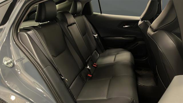 Used 2024 Toyota Prius LE AWD/4WD image 25