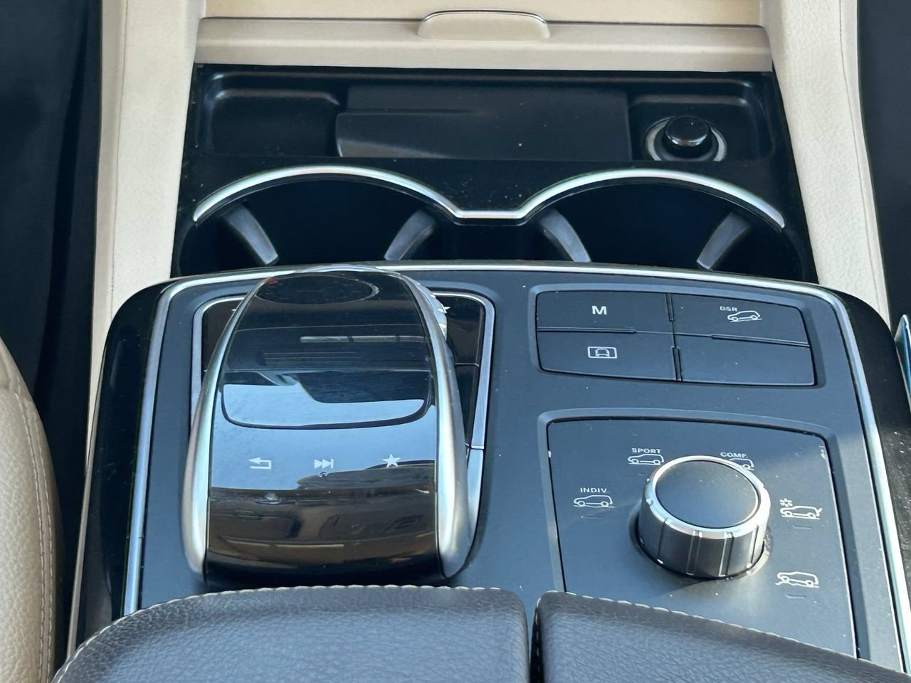 Used 2018 Mercedes-Benz GLE 350 4MATIC image 23