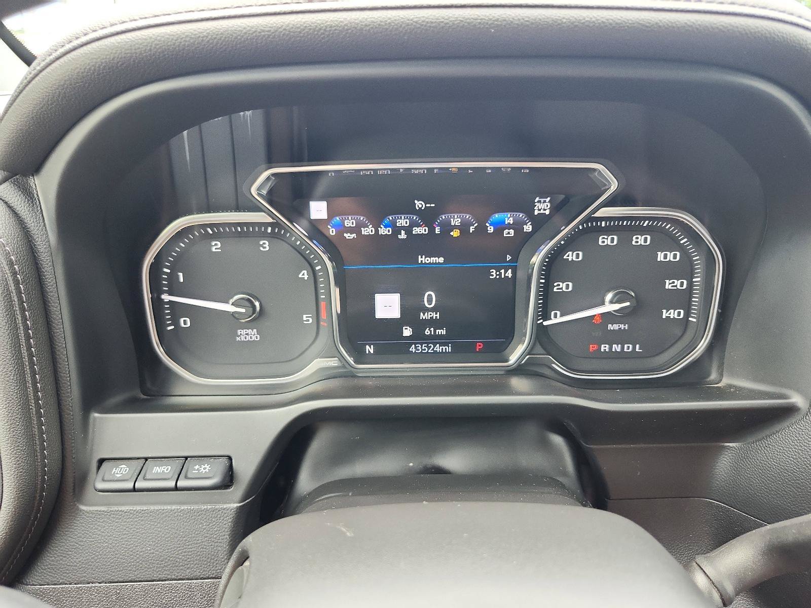 Certified 2022 GMC Sierra 2500 Denali w/ Denali Ultimate Package AWD/4WD image 28