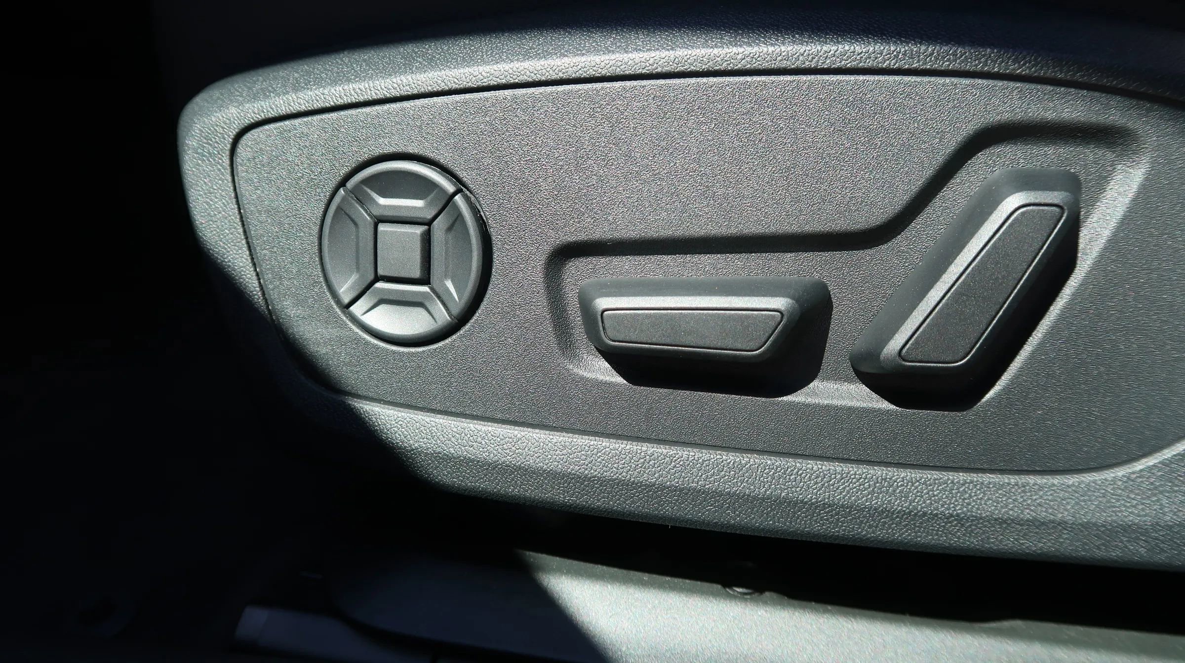 Used 2024 Audi A6 3.0T Premium image 28