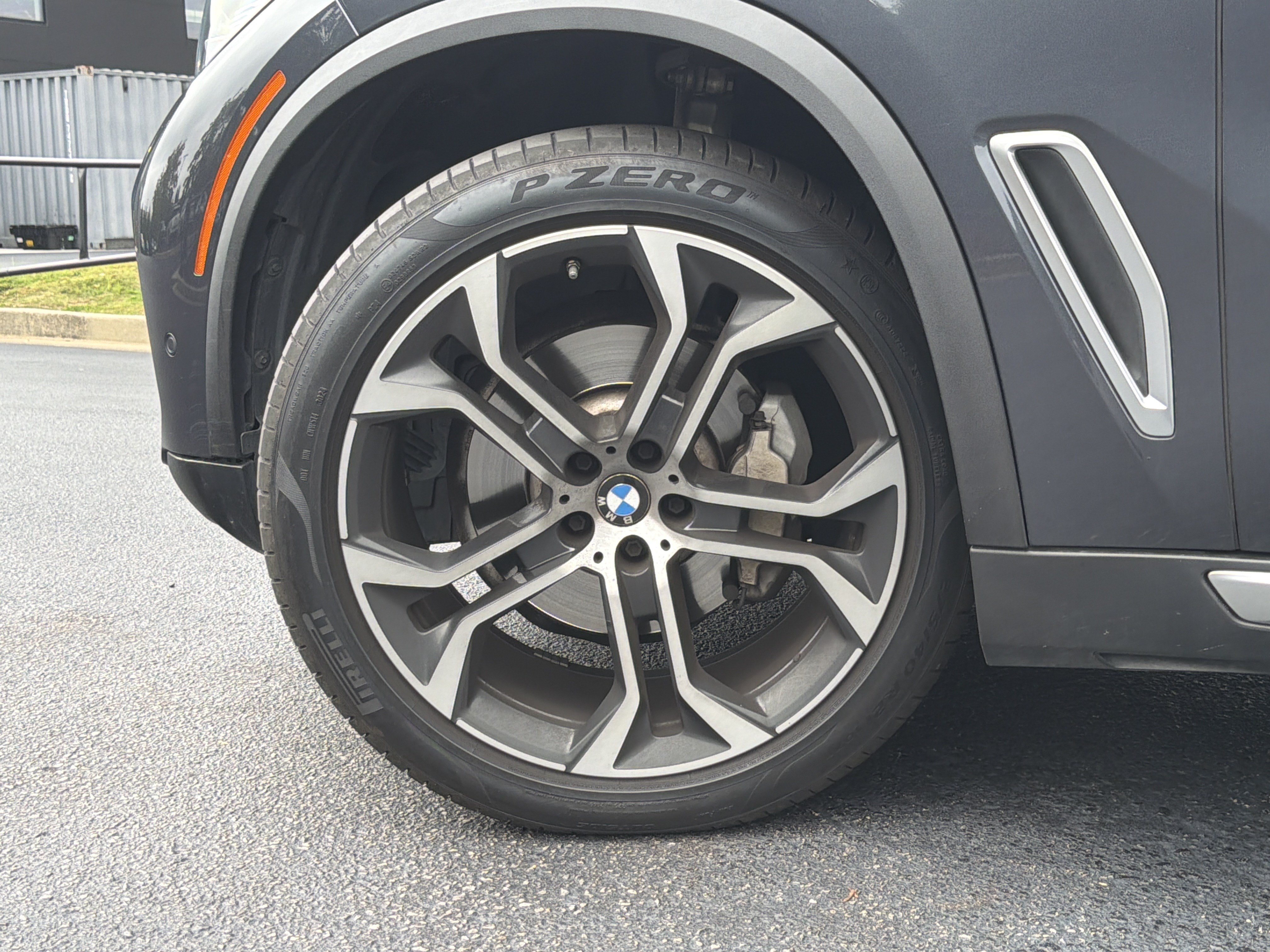 Used 2021 BMW X5 sDrive40i w/ Premium Package RWD image 15
