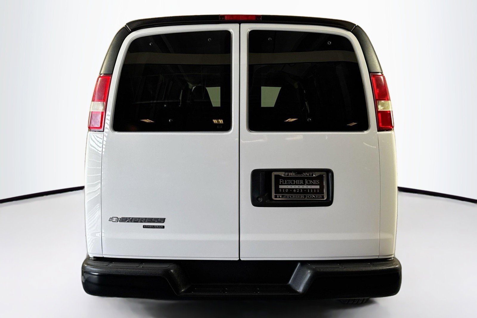 Used 2016 Chevrolet Express 2500 LS image 6