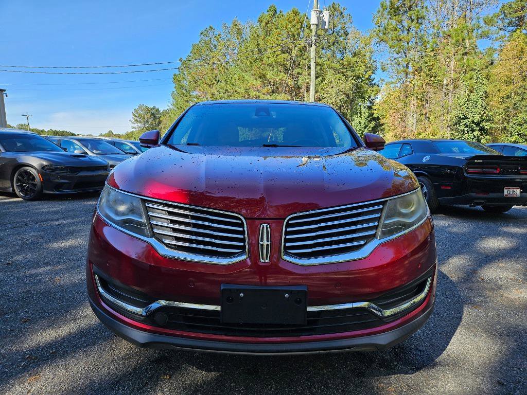 Used 2016 Lincoln MKX Reserve w/ Technology Package AWD/4WD image 4