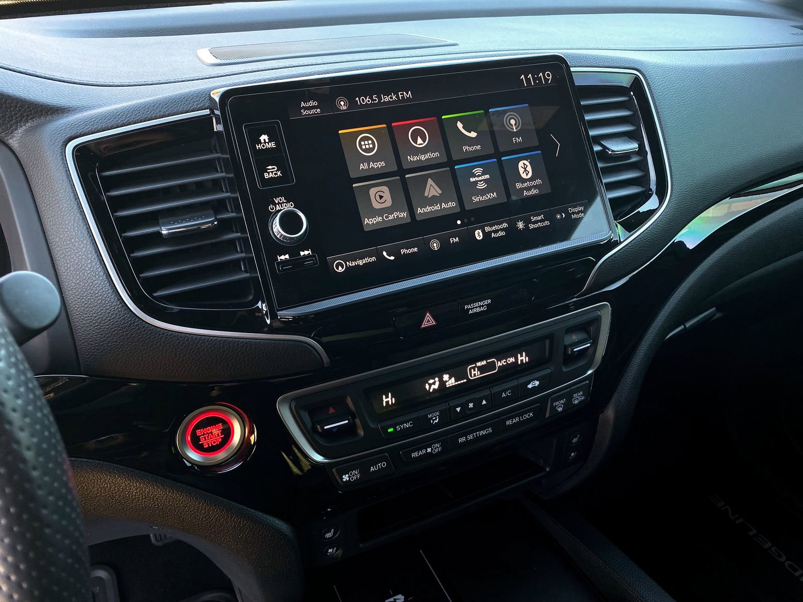 Used 2025 Honda Ridgeline Black Edition image 15