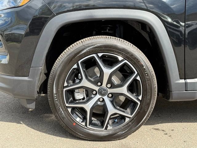 New 2026 Jeep Compass Limited AWD/4WD image 16