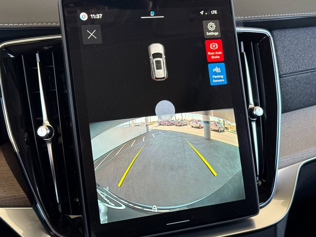 New 2026 Volvo XC90 B6 Core AWD/4WD image 20