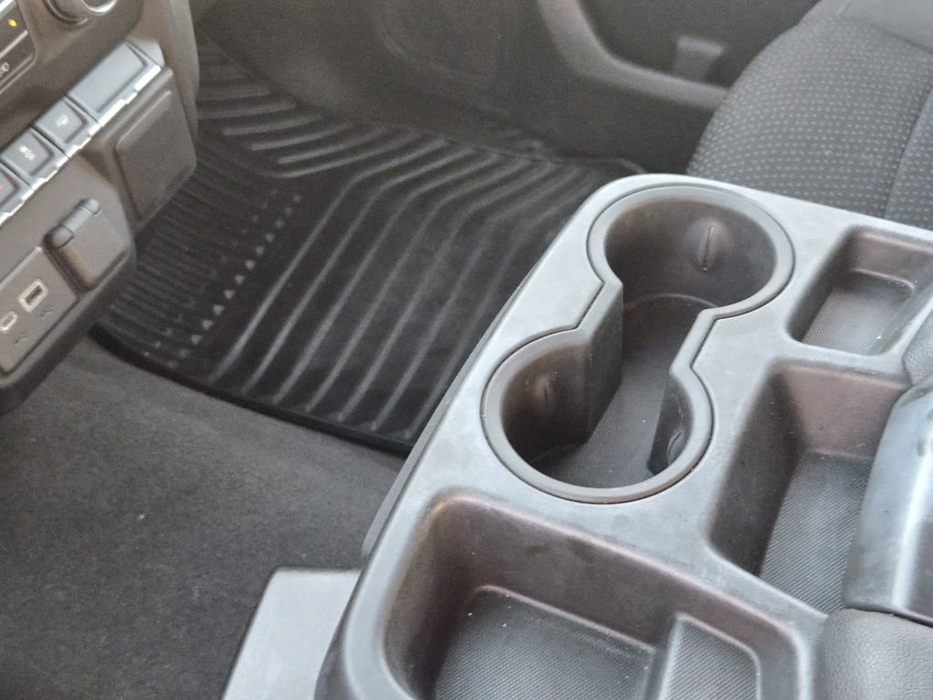 Used 2022 Chevrolet Silverado 1500 Custom w/ Safety Confidence Package image 19