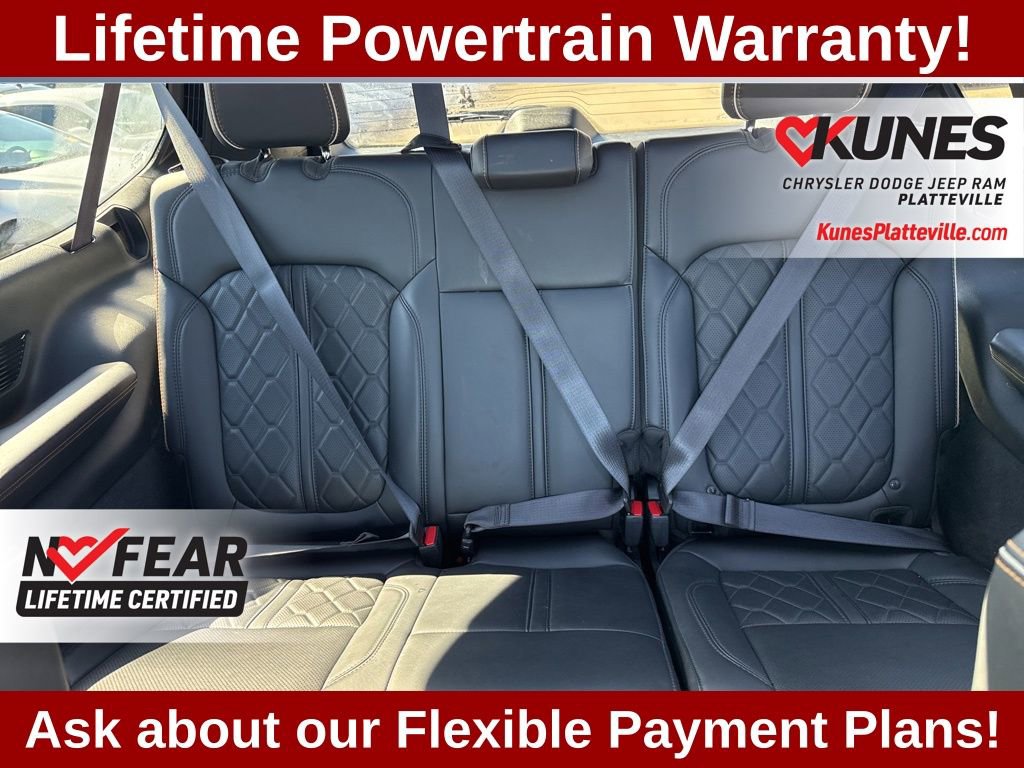 Used 2024 Jeep Grand Wagoneer L Series III image 31